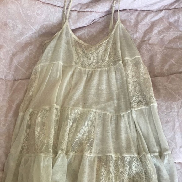 Sheer lace top - Picture 1 of 1